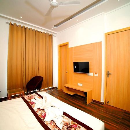 Hotel Diamond View Amritsar Ngoại thất bức ảnh