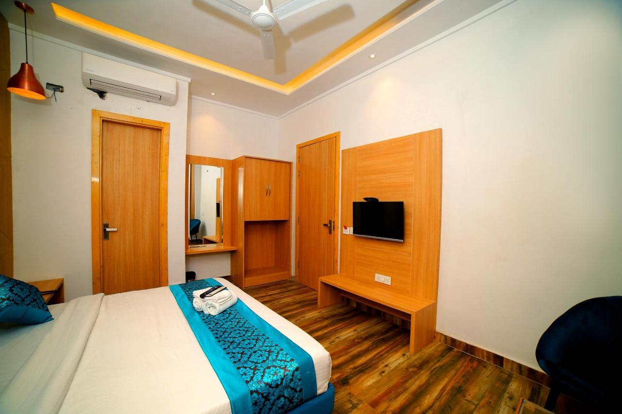 Hotel Diamond View Amritsar Ngoại thất bức ảnh
