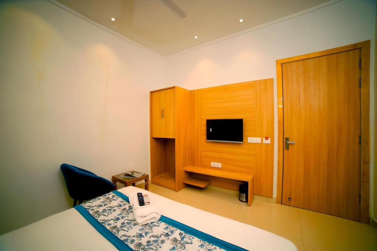 Hotel Diamond View Amritsar Ngoại thất bức ảnh